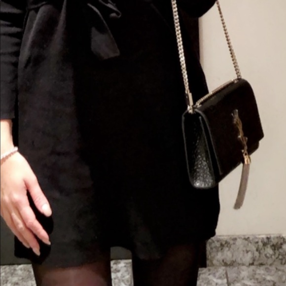 KATE SMALL CHAIN BAG WITH TASSEL IN EMBOSSED SHINY LEATHER - Picture 12 of 13